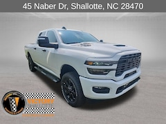 2026 Ram 2500 BLACK EXPRESS CREW CAB 4X4 6'4 BOX Pickup