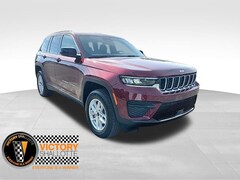 2025 Jeep Grand Cherokee LAREDO X 4X2 Sport Utility