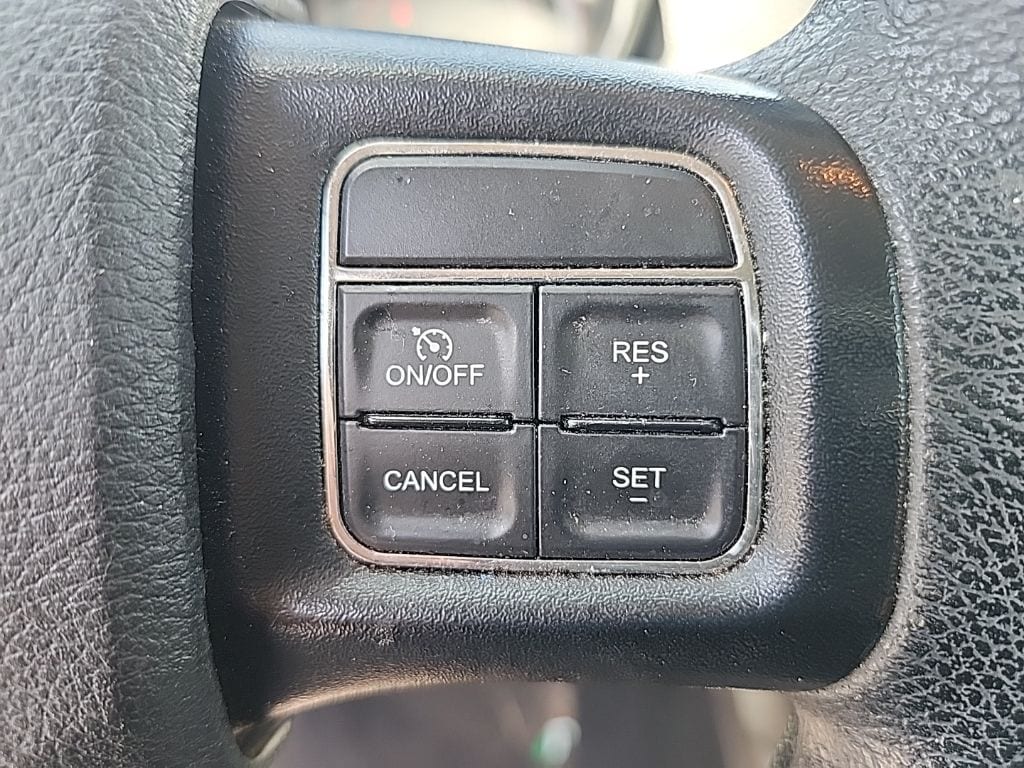 2019 Dodge Journey SE - Photo 19