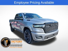 2025 Ram 1500 BIG HORN QUAD CAB 4X4 6'4 BOX Pickup