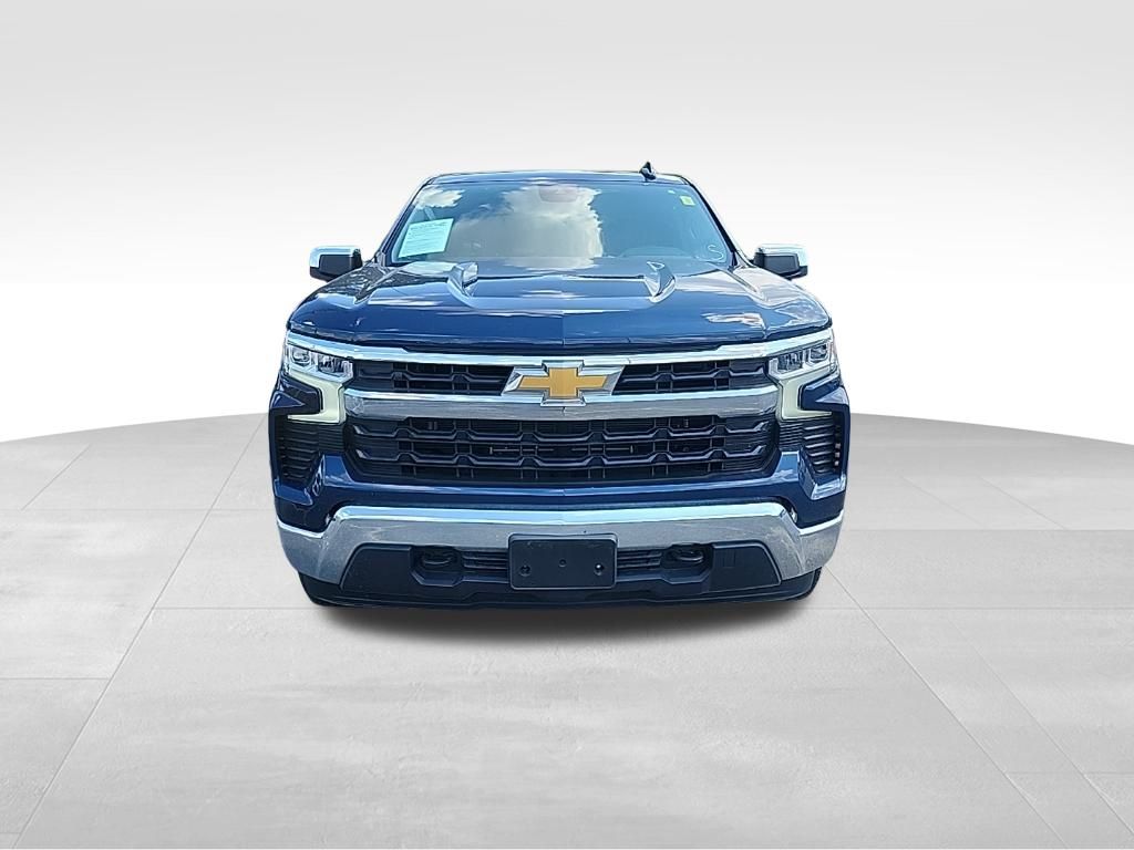 2023 Chevrolet Silverado 1500 photo 3