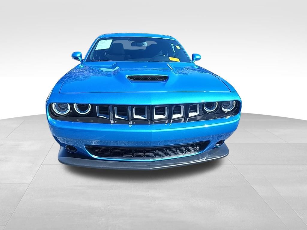 2023 Dodge Challenger R/T photo 3