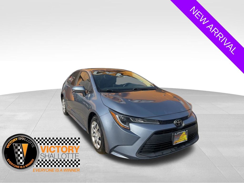 2023 Toyota Corolla LE CVT's photo