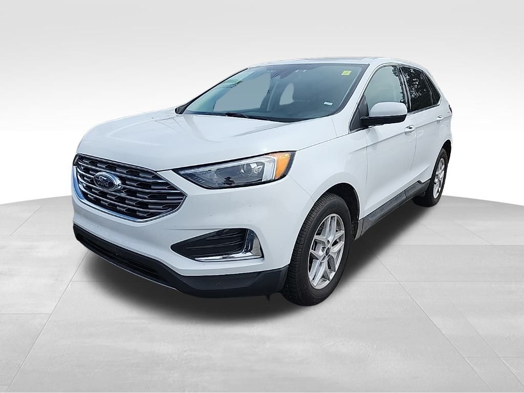 2022 Ford Edge SEL photo 3