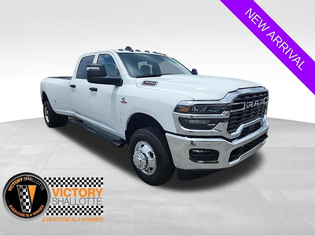 New 2026 Ram 3500 TRADESMAN CREW CAB 4X4 8' BOX Pickup