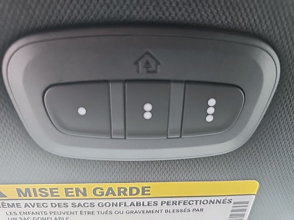 2026 Chrysler Pacifica Select - Photo 39