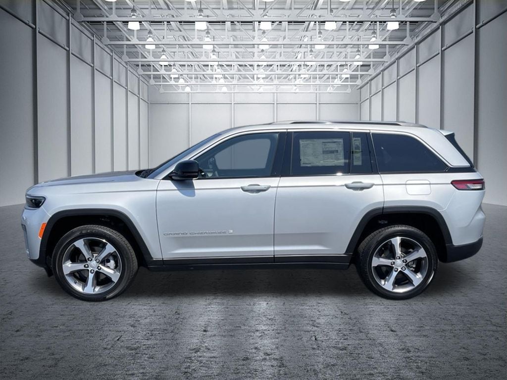 New 2026 Jeep Grand Cherokee LIMITED 4X4 Sport Utility
