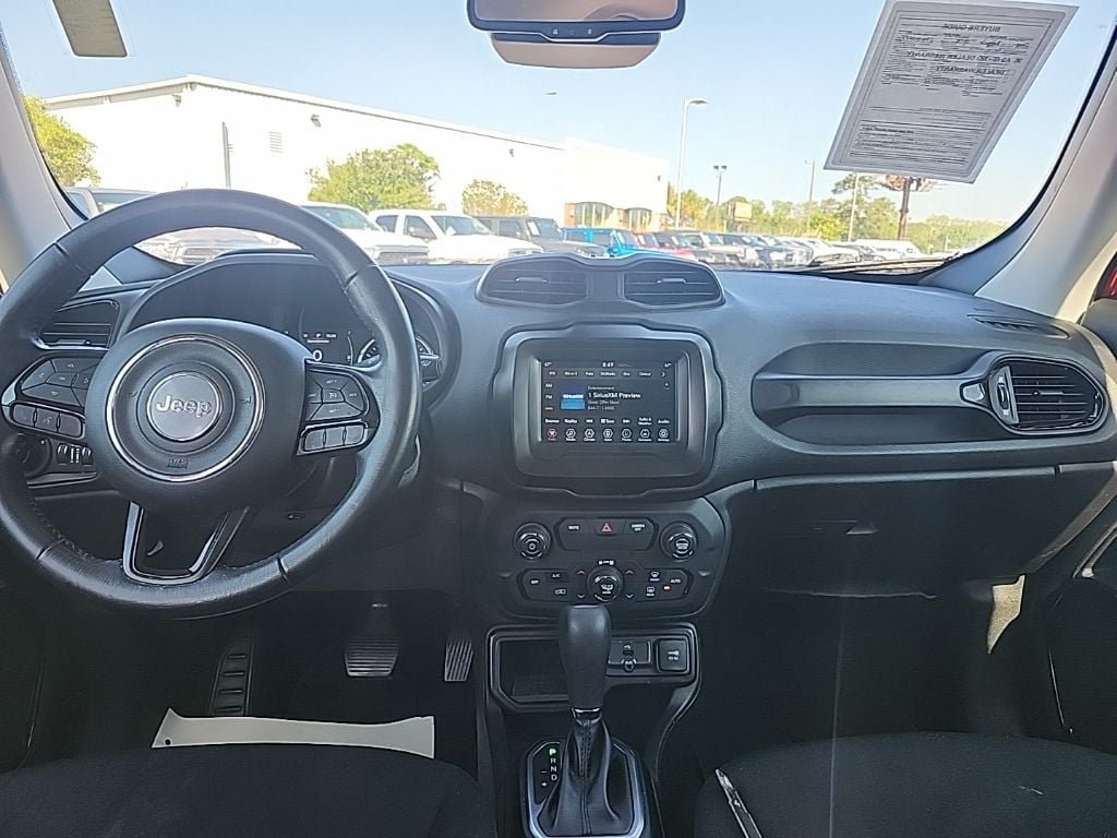 Used 2018 Jeep Renegade Latitude FWD SUV