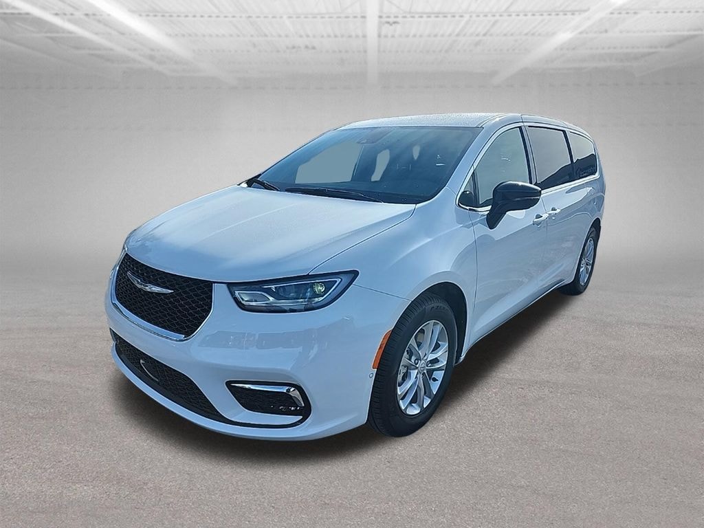 New 2026 Chrysler Pacifica SELECT Passenger Van