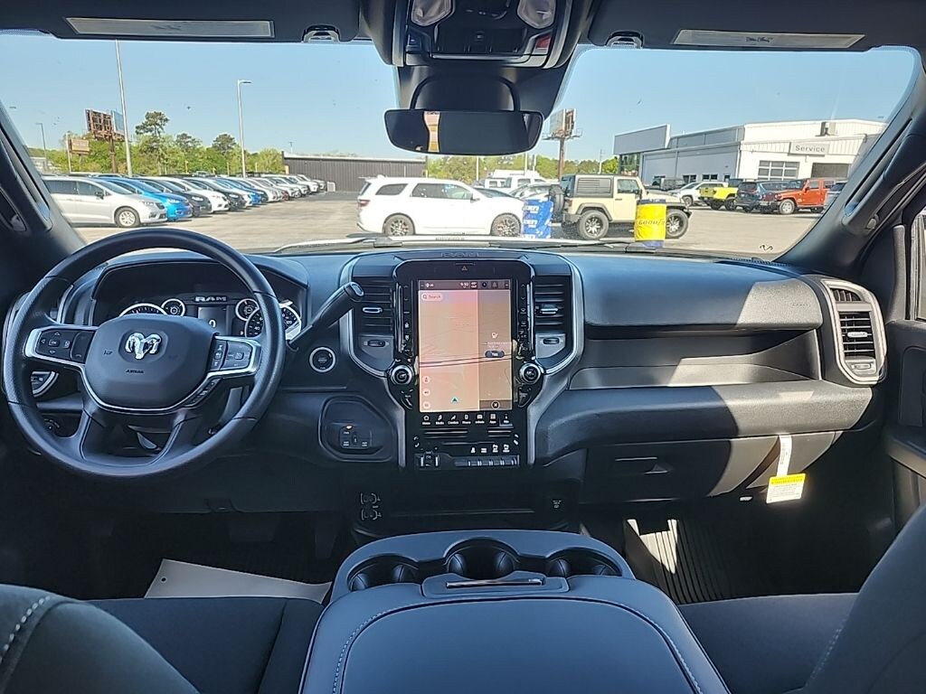 New 2026 Ram 2500 TRADESMAN CREW CAB 4X4 6'4 BOX Pickup