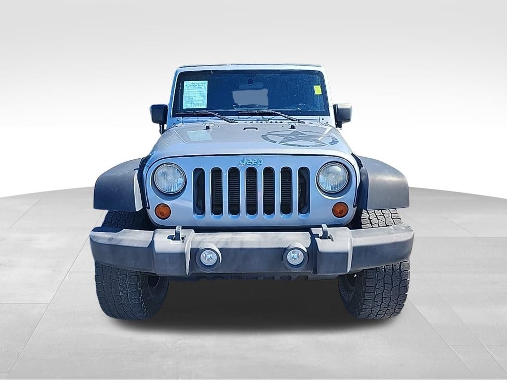 2013 Jeep Wrangler Unlimited Sport photo 2