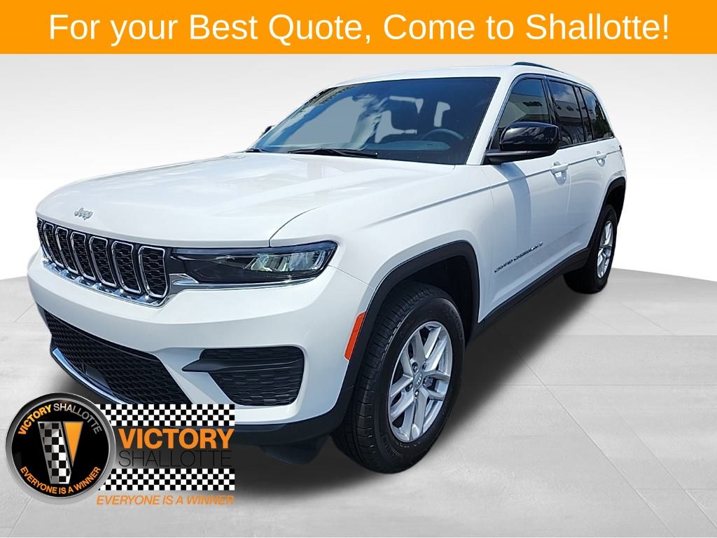 2025 Jeep Grand Cherokee Laredo X photo 3