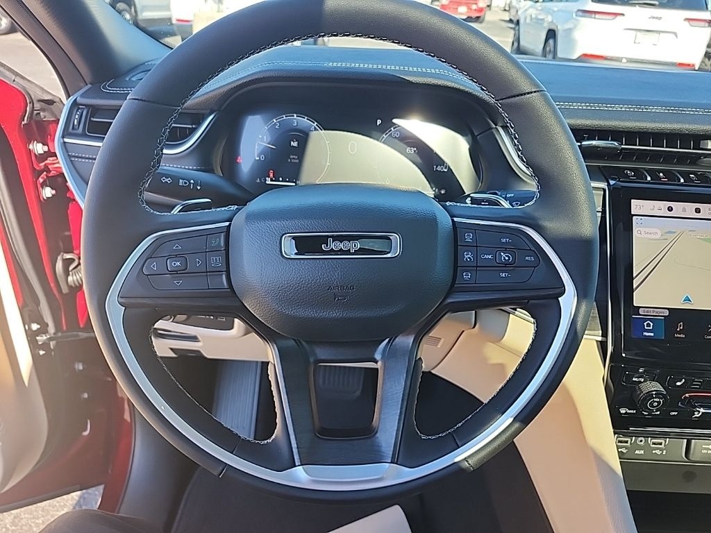 New 2025 Jeep Grand Cherokee LIMITED 4X2 Sport Utility