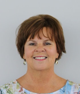 Staff member Lexine Bardolf from 98ddf3869a2e