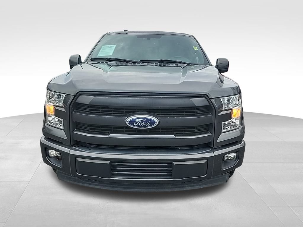 2017 Ford F-150 Lariat photo 2