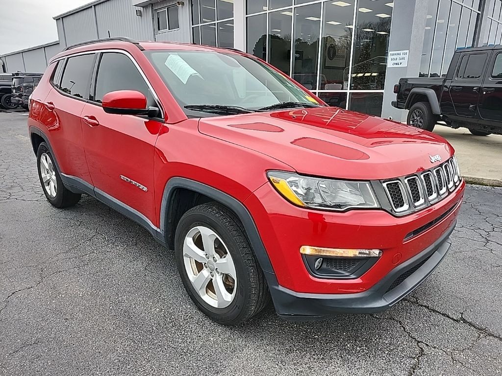 Certified 2018 Jeep Compass Latitude FWD SUV