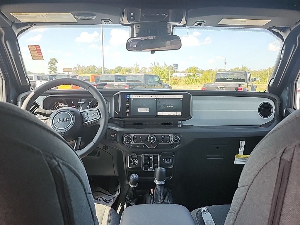 New 2025 Jeep Wrangler 4-DOOR SPORT S Sport Utility