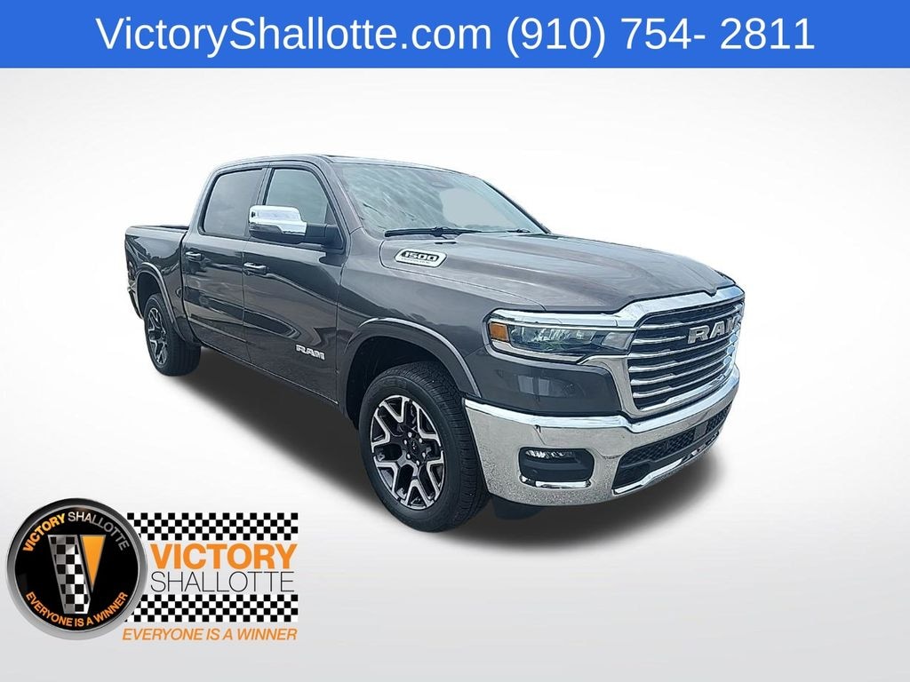 New 2026 Ram 1500 LARAMIE CREW CAB 4X4 5'7 BOX Pickup