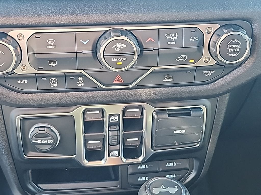 New 2026 Jeep Wrangler 4-DOOR SPORT S Sport Utility