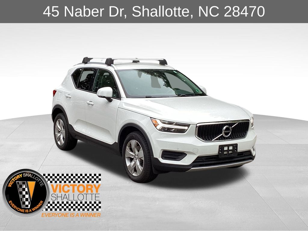 2020 Volvo XC40