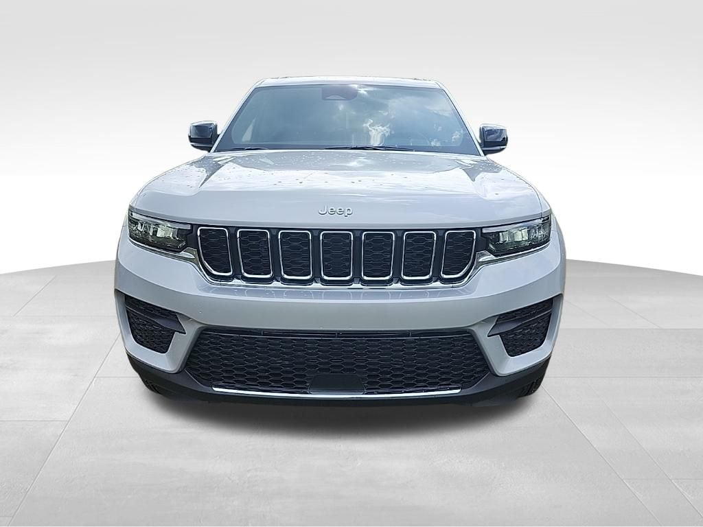 New 2026 Jeep Grand Cherokee LAREDO X 4X2 Sport Utility