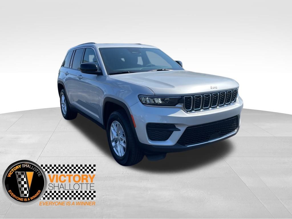 2025 Jeep Grand Cherokee LAREDO X 4X2