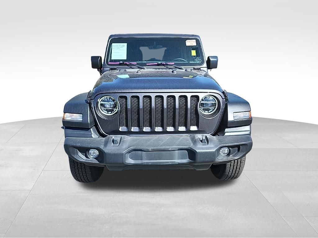 2022 Jeep Wrangler Unlimited Sport S photo 2