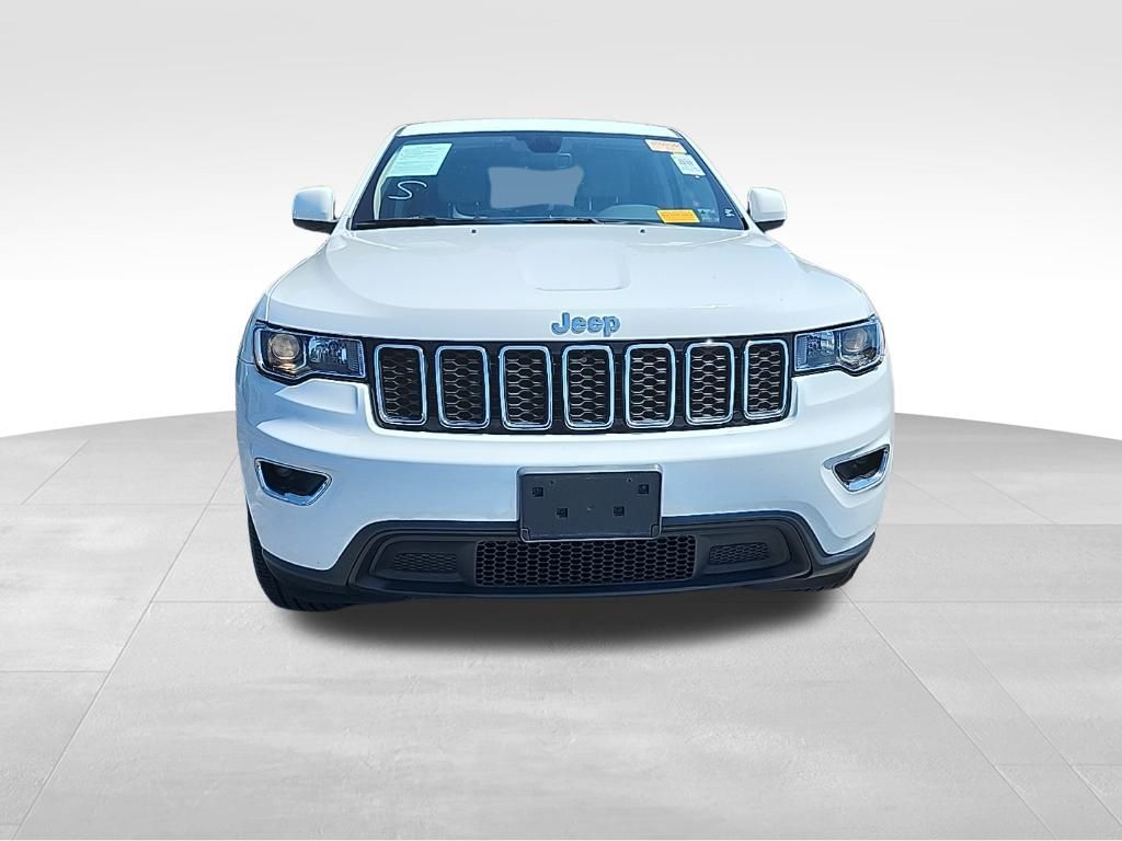 2022 Jeep Cherokee Laredo photo 2
