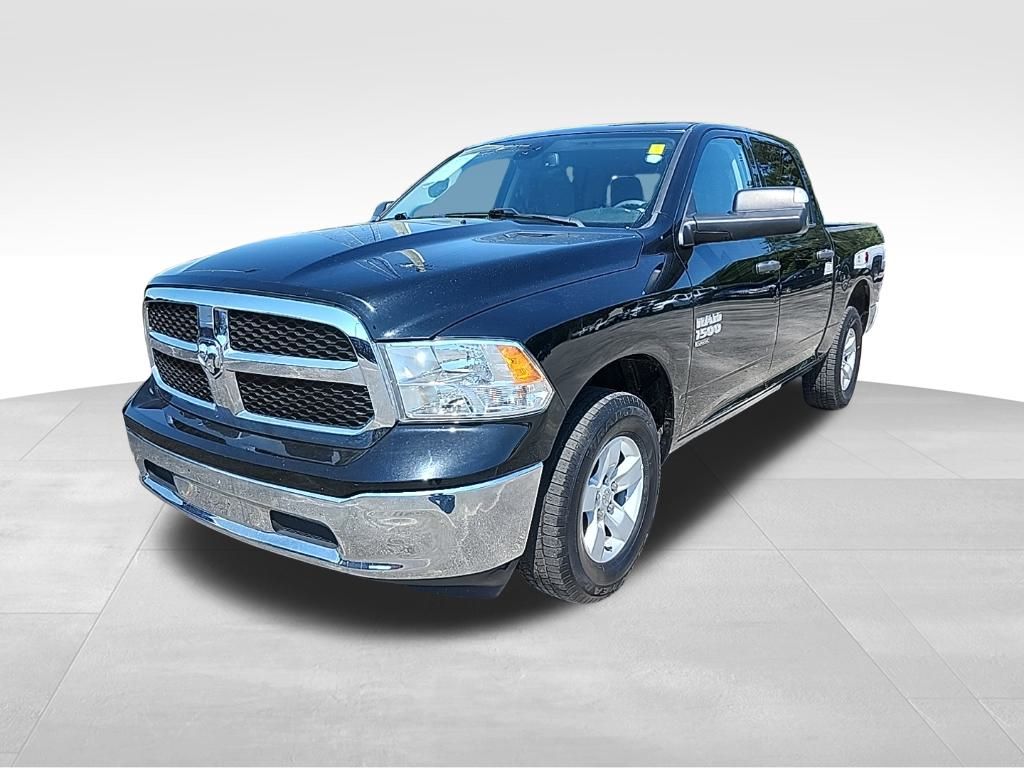 2023 Ram 1500 Classic SLT photo 3