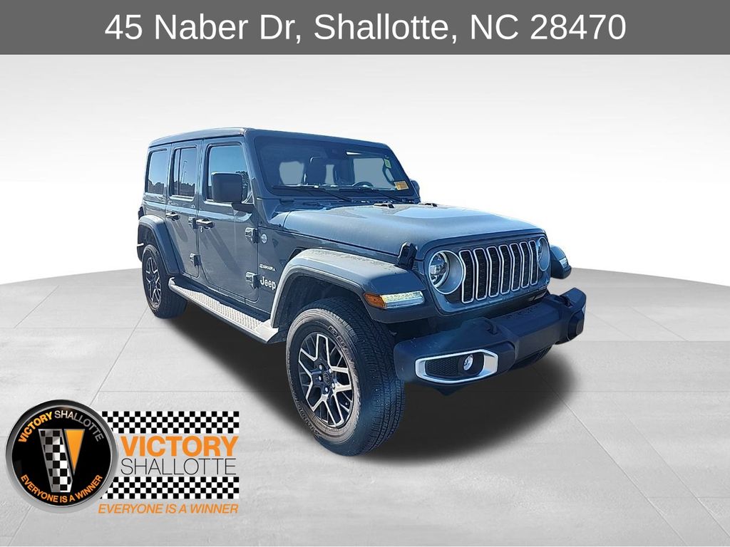 2024 Jeep Wrangler 4-Door Sahara's photo