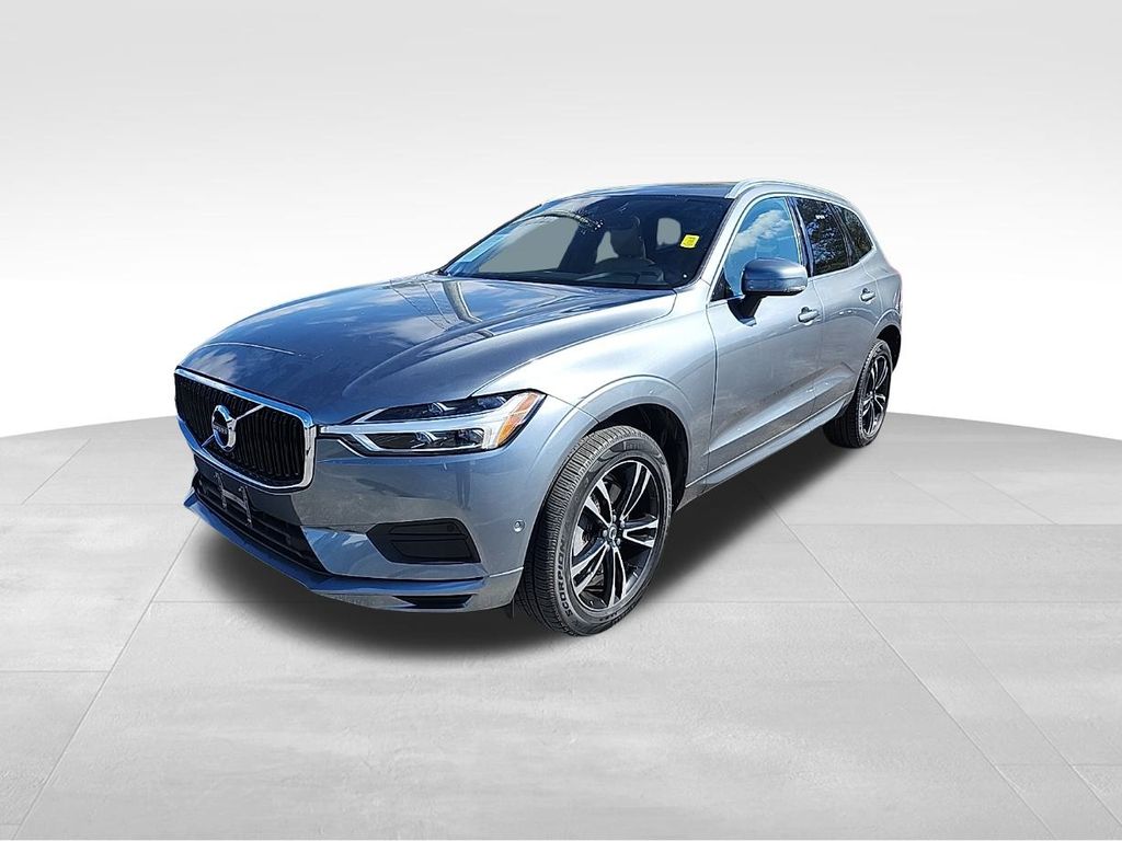 2019 Volvo XC60 T6 Momentum photo 3
