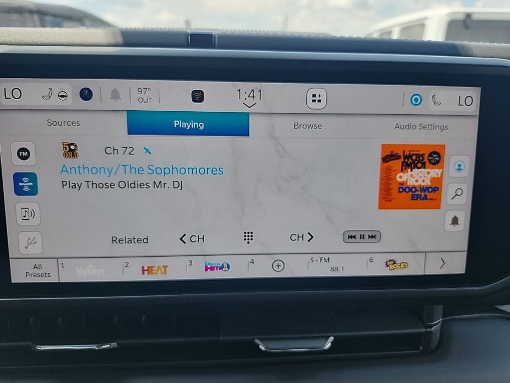 2025 Jeep Wrangler 4-Door Sahara - Photo 29