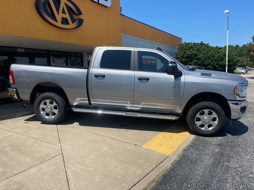2024 Ram 2500 Big Horn photo 2