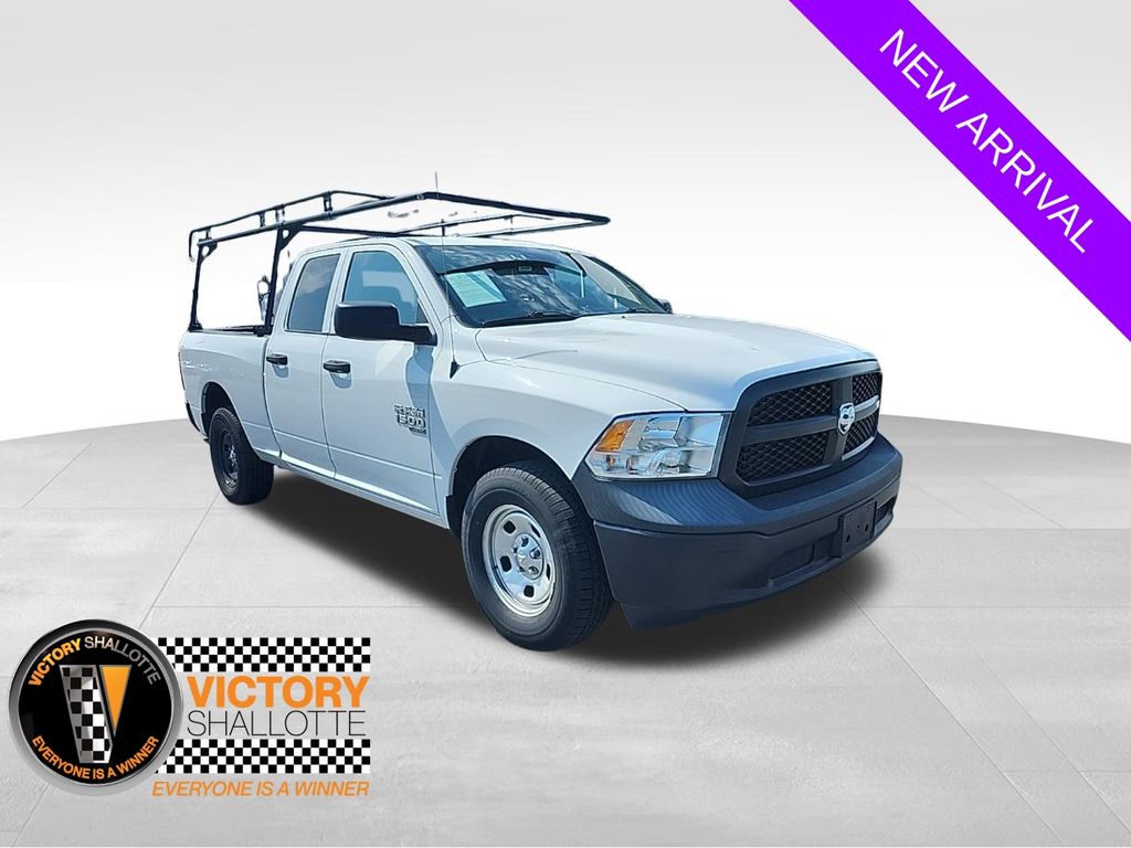 2022 Ram 1500 Classic SLT photo 2