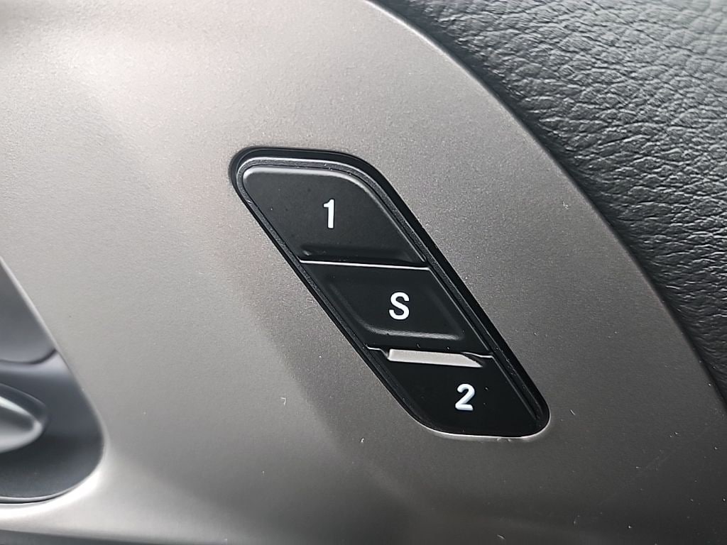 2026 Chrysler Pacifica Select - Photo 27