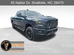 2026 Ram 2500 BLACK EXPRESS CREW CAB 4X4 6'4 BOX Pickup