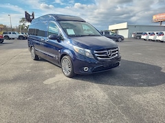 2016 Mercedes-Benz Metris Passenger Van