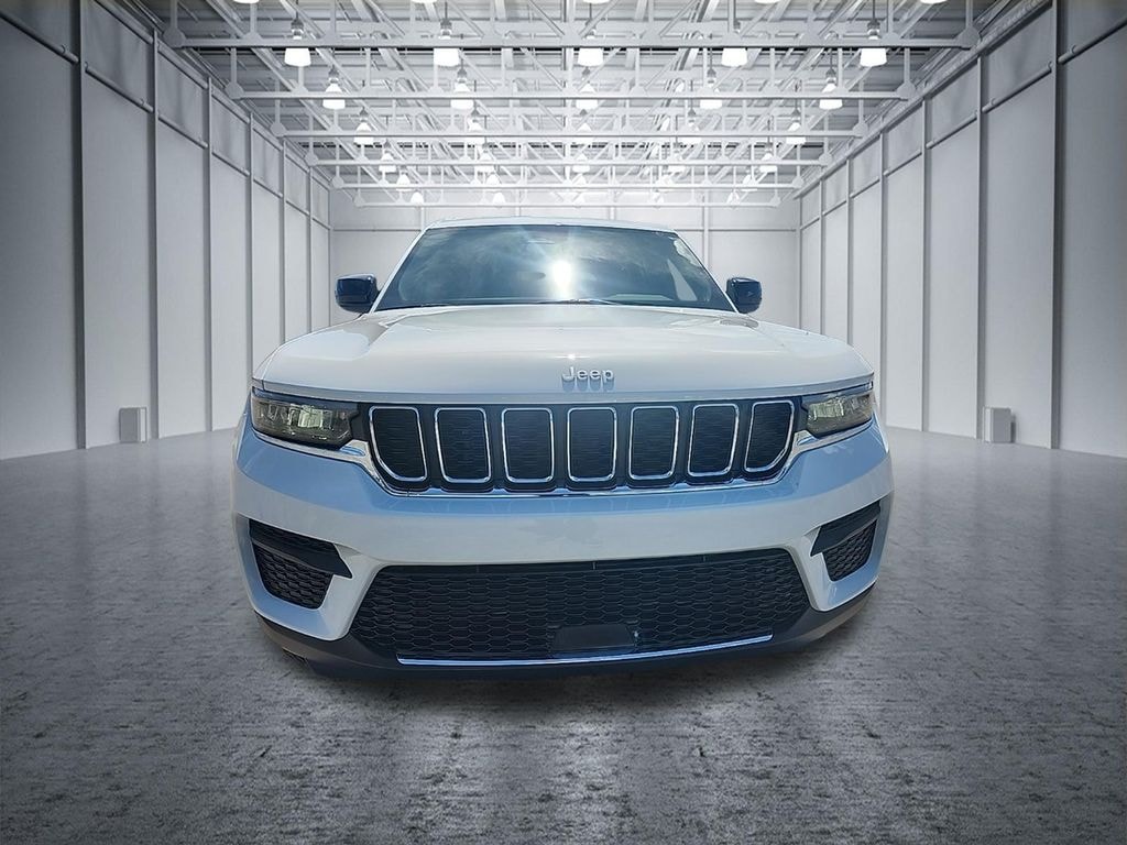 New 2026 Jeep Grand Cherokee LAREDO X 4X2 Sport Utility