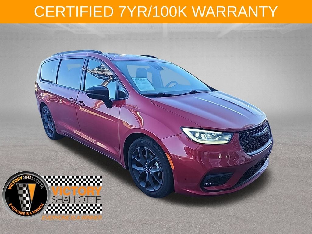 Certified 2025 Chrysler Pacifica Limited Van Passenger Van