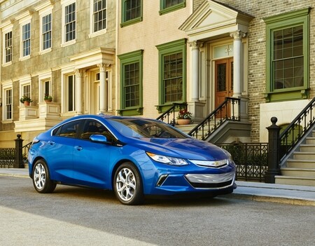 Electric-powered 2016 Chevrolet Volt New Chevrolet Volt dealer near Monroe MI & Toledo OH