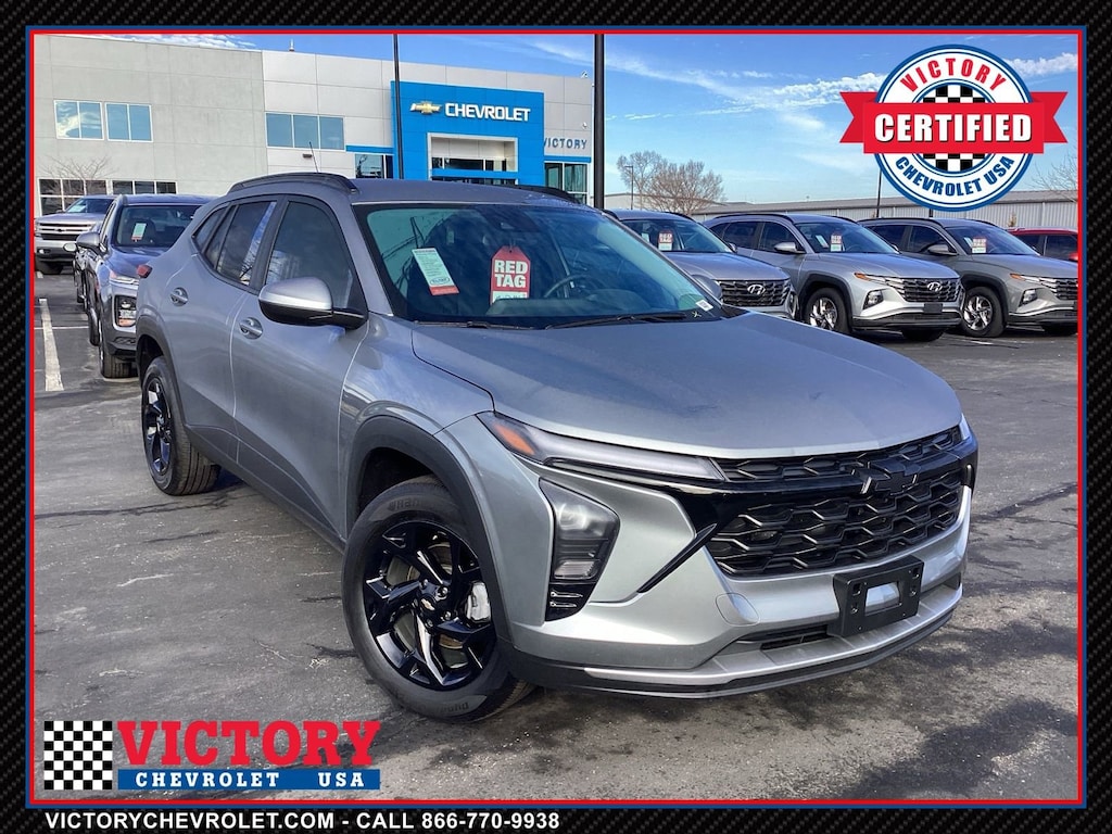 Used 2025 Chevrolet Trax LT SUV