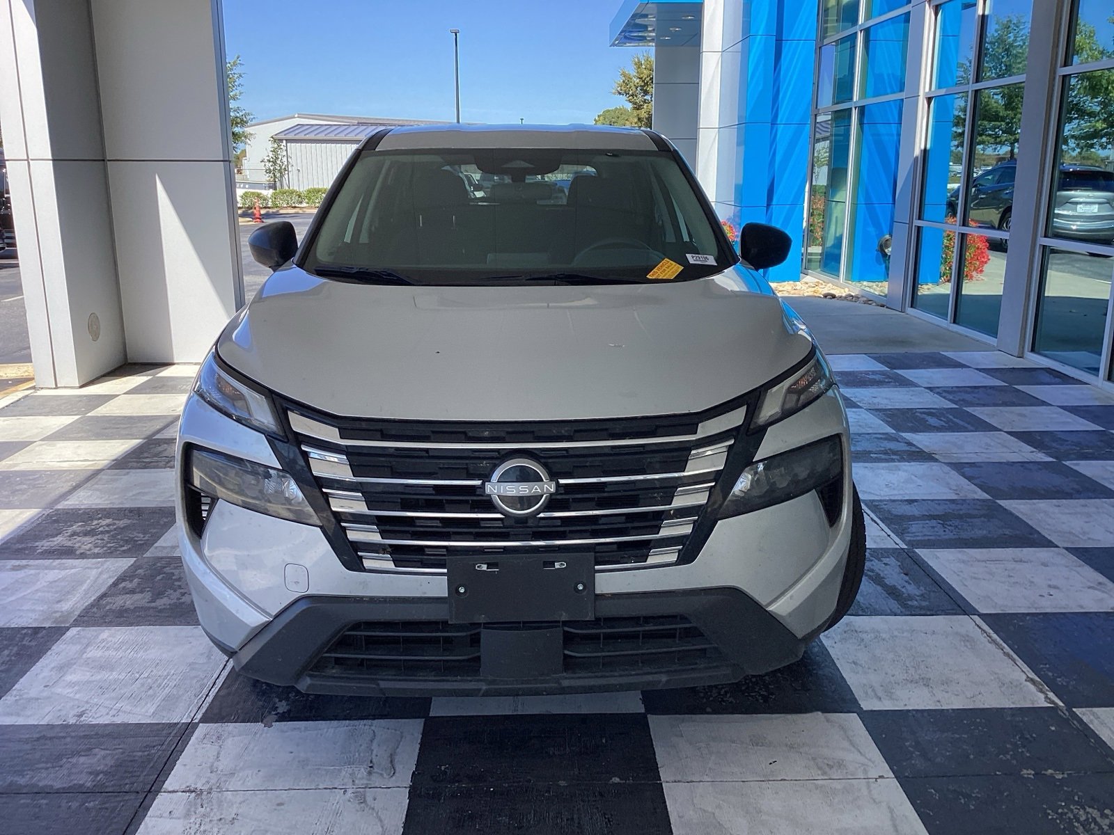2024 Nissan Rogue S photo 4