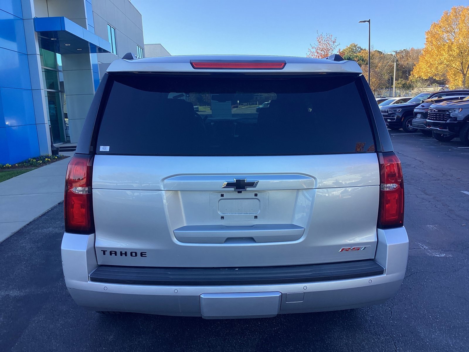 2020 Chevrolet Tahoe LT photo 3