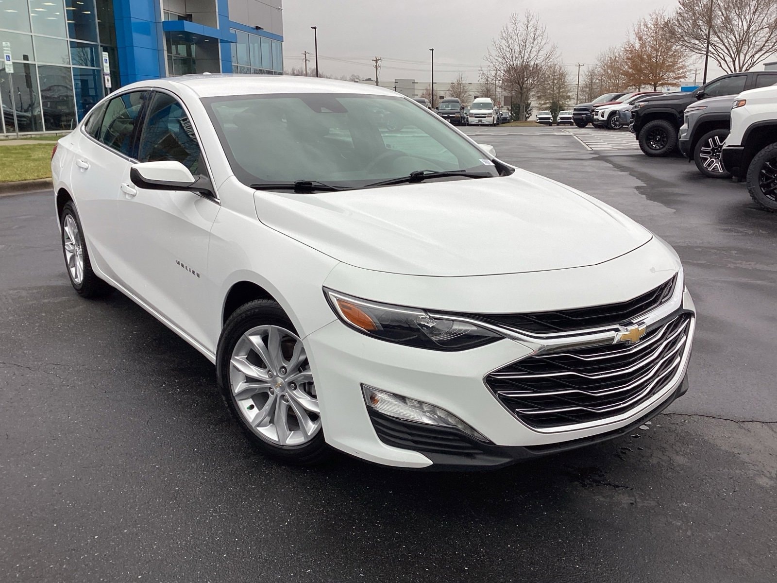 2024 Chevrolet Malibu 1LT's photo