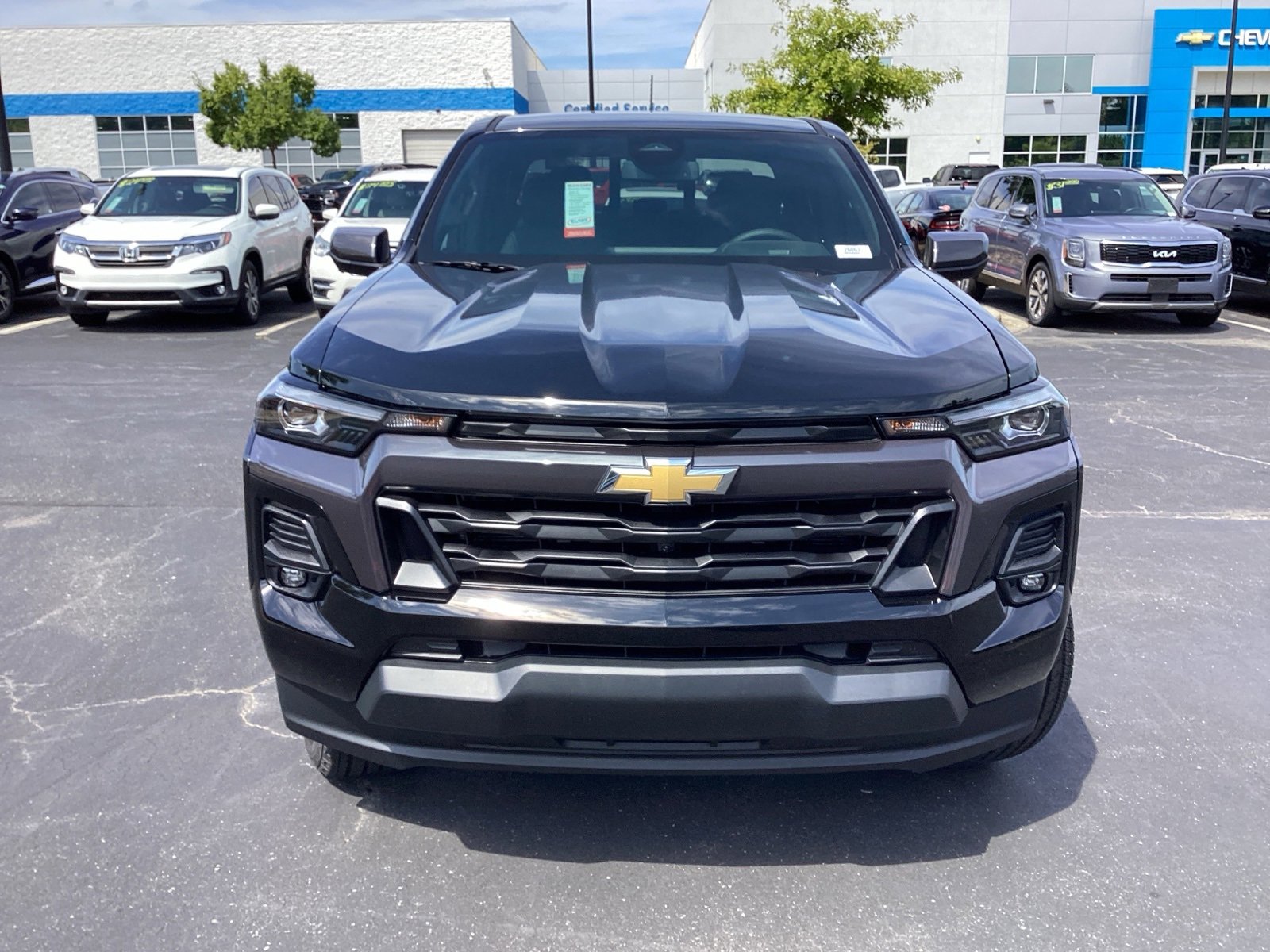 2026 Chevrolet Colorado LT photo 4