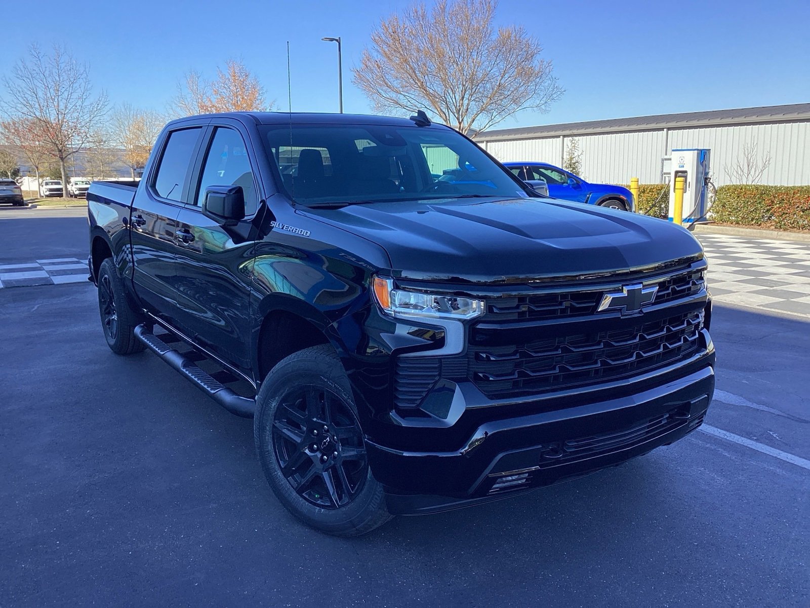 2026 Chevrolet Silverado Base's photo