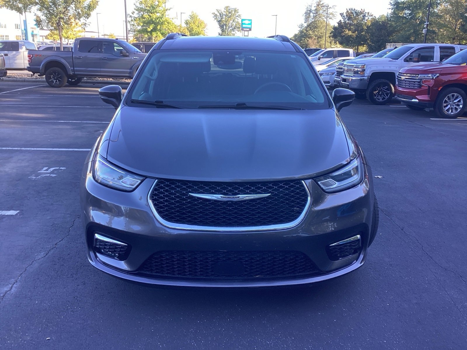 2022 Chrysler Pacifica Touring L photo 4
