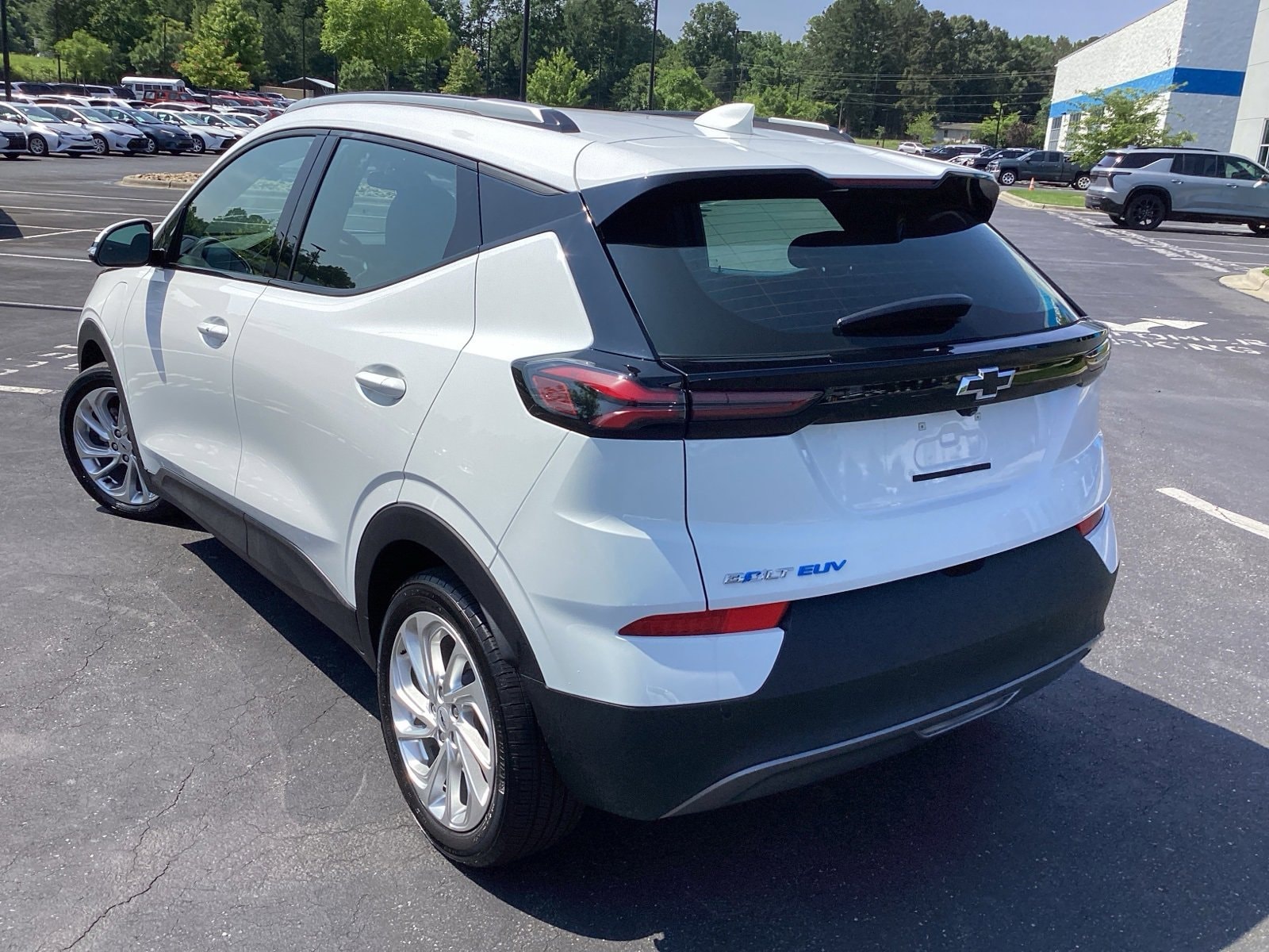 Used 2023 Chevrolet Bolt EUV LT with VIN 1G1FY6S0XP4195572 for sale in Charlotte, NC