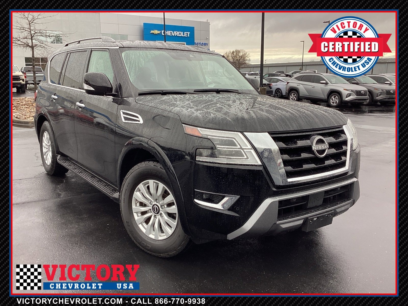 2023 Nissan Armada SV's photo