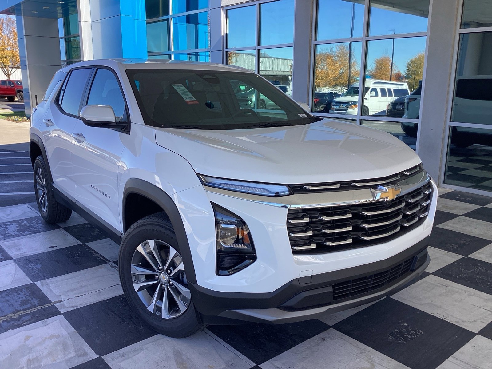 2026 Chevrolet Equinox LT's photo